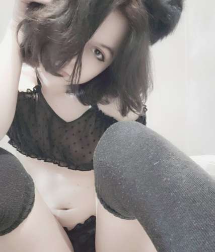 Sveiki,  es esmu trans meitene,  kas meklē vīrieti neaizmirstamai naktij kopā. …